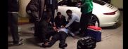 فيديو عامل ركن سيارات يعمل نفسه ميت بعد ان حطم سيارة بورش