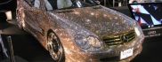 بالفيديو شاهد امير سعودي يشتري اغلي سيارة في العالم